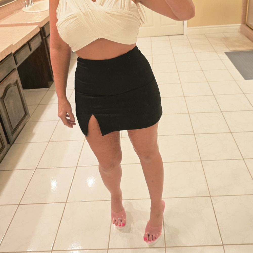 I.N. San Francisco Black Mini Skirt - Picture 4 of 12